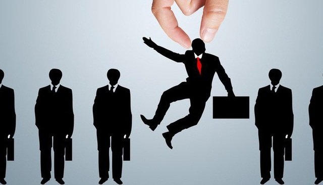 Khó cán đích mục tiêu tinh giản biên chế - 1 Khó cán đích mục tiêu tinh giản biên chế - 1
