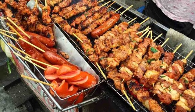 Thịt chó, tiết canh và những món báo Tây khuyên du khách không nên ăn khi đến Việt Nam - 4 Thịt chó, tiết canh và những món báo Tây khuyên du khách không nên ăn khi đến Việt Nam - 4