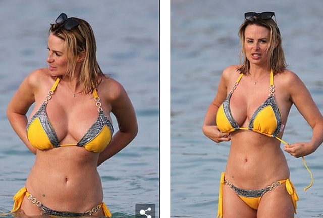 Rhian Sugden bất ngờ cởi áo trên biển - 9 Rhian Sugden bất ngờ cởi áo trên biển - 9