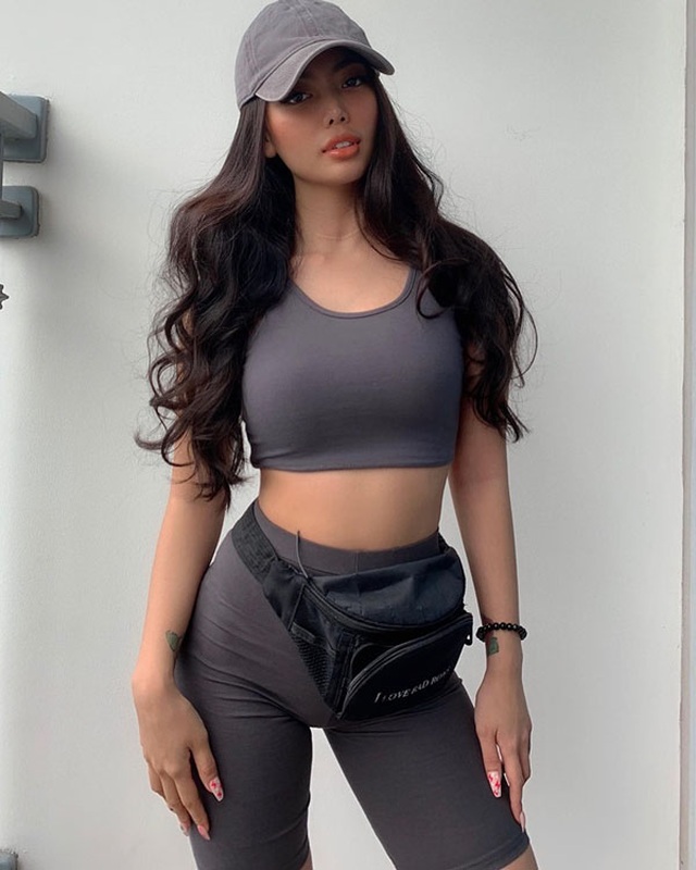 Nàng mét rưỡi đang hot ở Sài thành hướng theo chuẩn đẹp của tỷ phú trẻ nhất thế giới - 1 Nàng mét rưỡi đang hot ở Sài thành hướng theo chuẩn đẹp của tỷ phú trẻ nhất thế giới - 1
