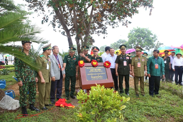 Lực lượng vũ trang Việt Nam - Lào tuần tra song phương trên tuyến biên giới - Ảnh minh hoạ 5