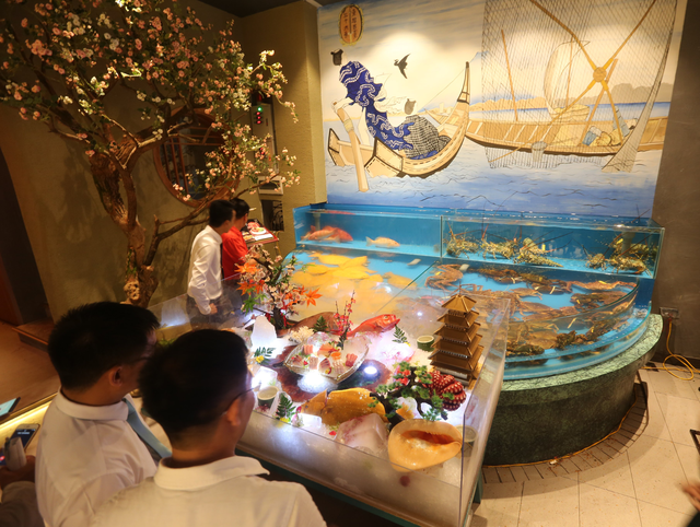 Hé lộ nơi thỏa sức đam mê với ẩm thực Nhật Bản - 4 Hé lộ nơi thỏa sức đam mê với ẩm thực Nhật Bản - 4