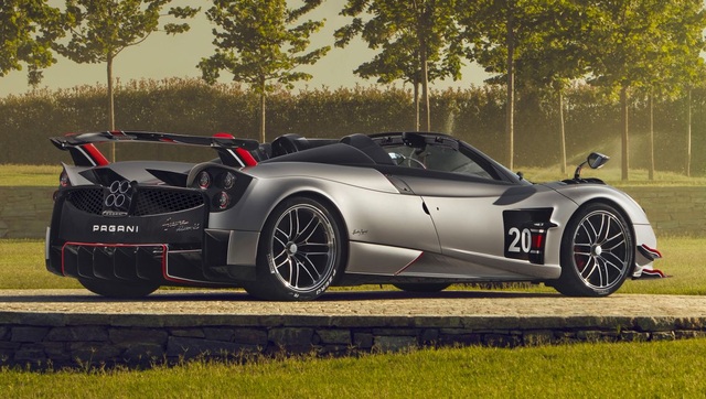 3,5 triệu USD cho cú vảy ga trên Pagani Huayra Roadster BC - 5