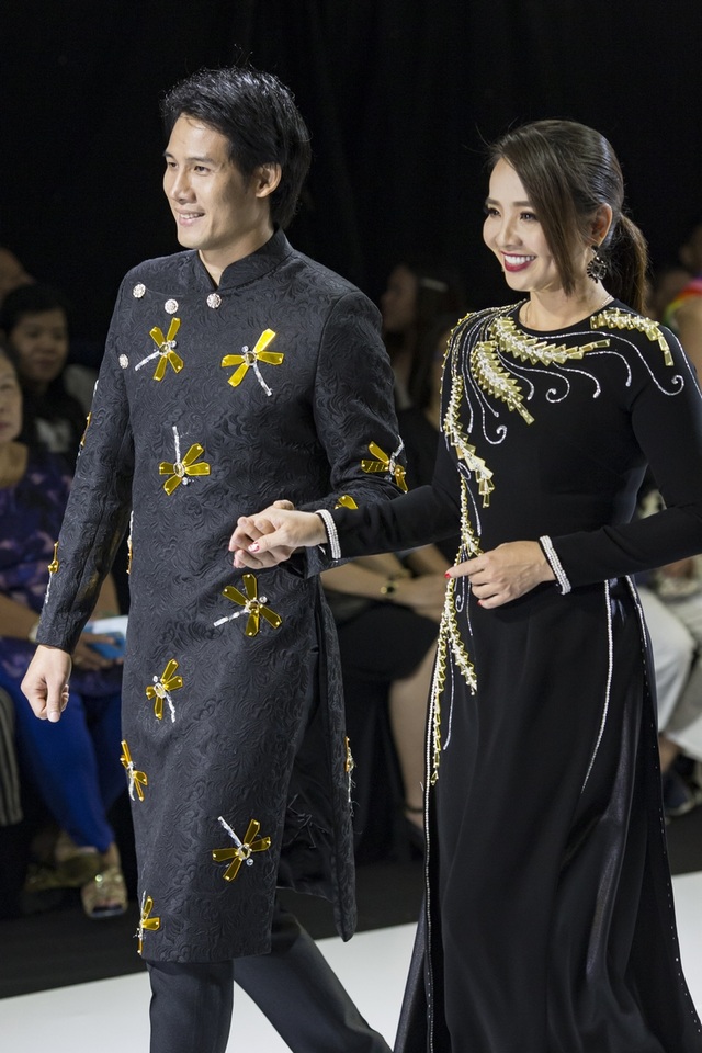 NSND Hồng Vân cùng dàn sao phim đình đám bất ngờ làm người mẫu - 4 NSND Hồng Vân cùng dàn sao phim đình đám bất ngờ làm người mẫu - 4