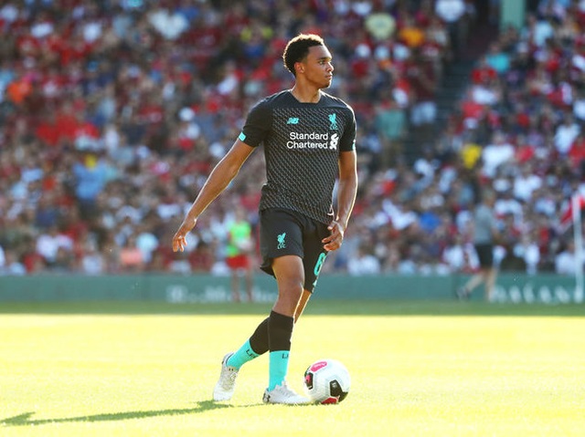 Đội hình kết hợp giữa Man City với Liverpool trước trận Siêu cúp Anh - 2 Đội hình kết hợp giữa Man City với Liverpool trước trận Siêu cúp Anh - 2
