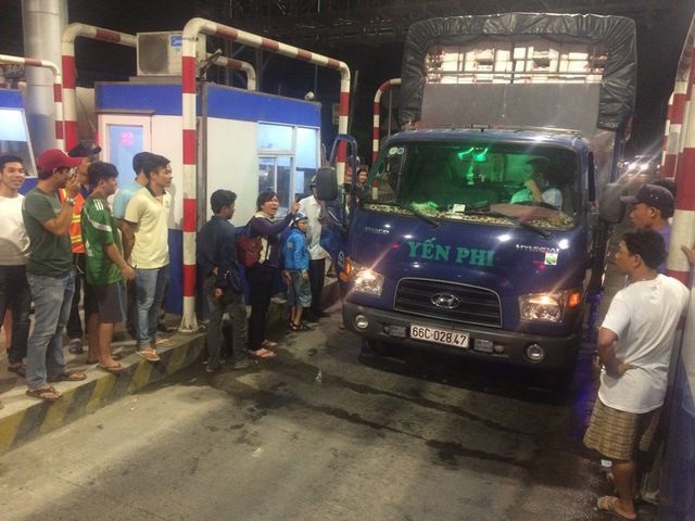 Tổng cục Đường bộ đề xuất 2 phương án xử lý bất cập tại trạm BOT T2 - 1 Tổng cục Đường bộ đề xuất 2 phương án xử lý bất cập tại trạm BOT T2 - 1