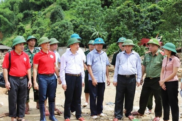 Thanh Hóa: 5 người chết, 10 người mất tích, thiệt hại gần 300 tỷ đồng vì mưa lũ - 7 Thanh Hóa: 5 người chết, 10 người mất tích, thiệt hại gần 300 tỷ đồng vì mưa lũ - 7