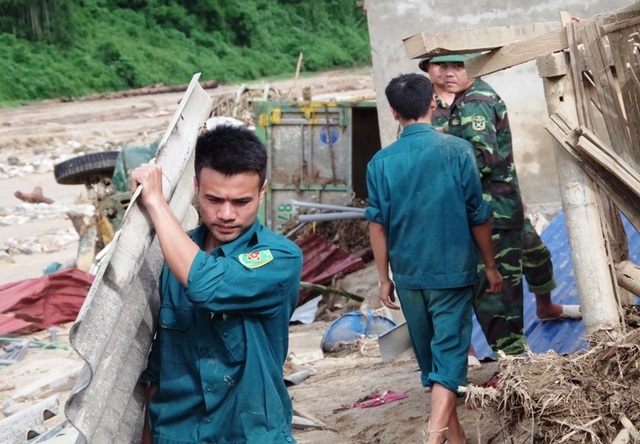 Thanh Hóa: Mưa lũ khiến 16 người chết và mất tích, thiệt hại gần 700 tỷ đồng - 9 Thanh Hóa: Mưa lũ khiến 16 người chết và mất tích, thiệt hại gần 700 tỷ đồng - 9