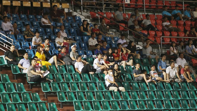 Được vào sân miễn phí, khán giả vẫn thờ ơ với giải U18 Đông Nam Á