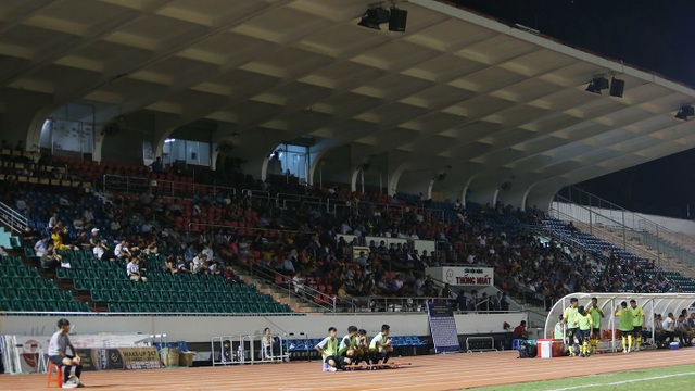 Được vào sân miễn phí, khán giả vẫn thờ ơ với giải U18 Đông Nam Á - Ảnh minh hoạ 2