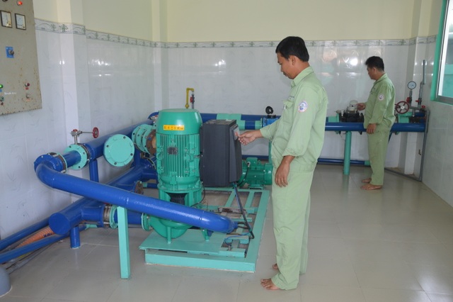 Sóc Trăng: Tăng giá nước sạch để chống lỗ? - 3 Sóc Trăng: Tăng giá nước sạch để chống lỗ? - 3