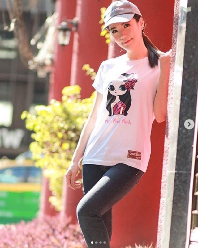 Cô giáo kiêm tiếp viên hàng không hot nhất Thái Lan đẹp nhờ chăm sóc kỳ công - 11 Cô giáo kiêm tiếp viên hàng không hot nhất Thái Lan đẹp nhờ chăm sóc kỳ công - 11