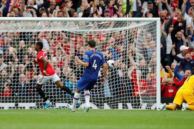Những khoảnh khắc trong chiến thắng giòn giã của Man Utd trước Chelsea - 15