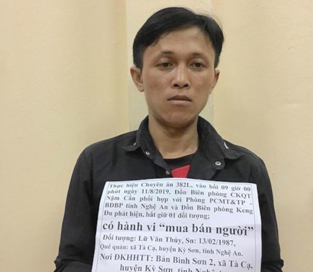 Bắt đối tượng lừa bán phụ nữ ra nước ngoài trái phép - 1 Bắt đối tượng lừa bán phụ nữ ra nước ngoài trái phép - 1