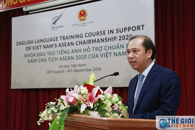 Khai giảng khóa nâng cao tiếng Anh phục vụ ASEAN 2020 do New Zealand tài trợ - 1 Khai giảng khóa nâng cao tiếng Anh phục vụ ASEAN 2020 do New Zealand tài trợ - 1