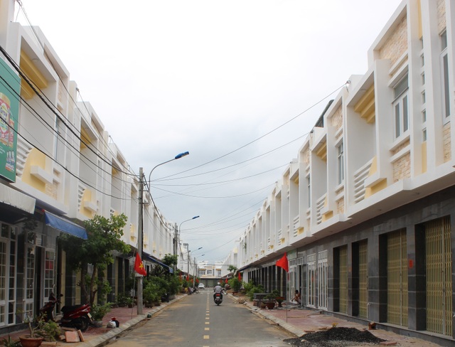 Dự án nhà ở xã hội đầu tiên ở tỉnh Phú Yên có đang bị trục lợi? - 5 Dự án nhà ở xã hội đầu tiên ở tỉnh Phú Yên có đang bị trục lợi? - 5