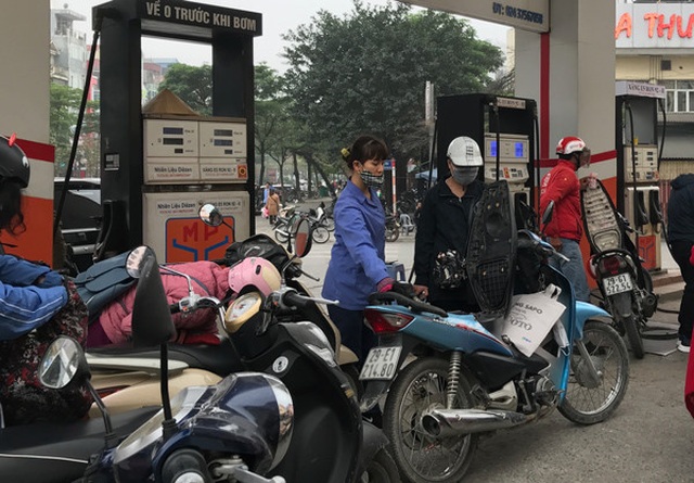 Mẹo đổ xăng vừa tiết kiệm vừa tránh gian lận cực chuẩn - 1 Mẹo đổ xăng vừa tiết kiệm vừa tránh gian lận cực chuẩn - 1