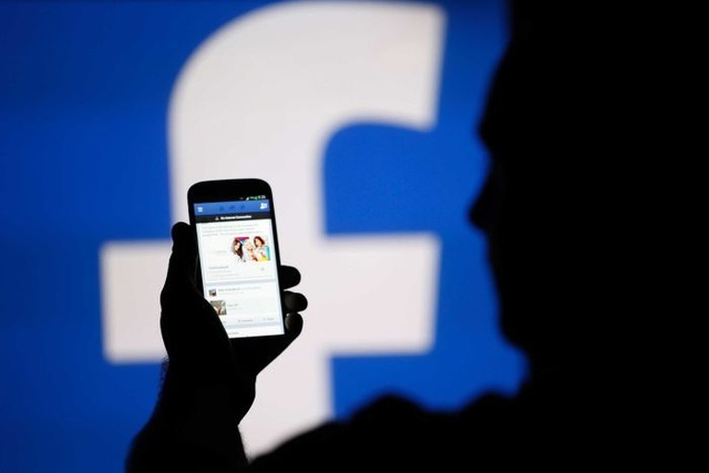 Thủ tướng yêu cầu chặn dòng tiền vi phạm pháp luật giữa người dùng VN và Facebook, Google  - 1