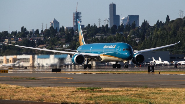 Tối nay, “siêu máy bay” Boeing 787-10 đầu tiên có mặt tại Việt Nam - 6 Tối nay, “siêu máy bay” Boeing 787-10 đầu tiên có mặt tại Việt Nam - 6