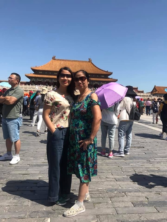 Mừng rớt nước mắt khi cha mẹ bán đất lấy tiền... đi du lịch - 4 Mừng rớt nước mắt khi cha mẹ bán đất lấy tiền... đi du lịch - 4