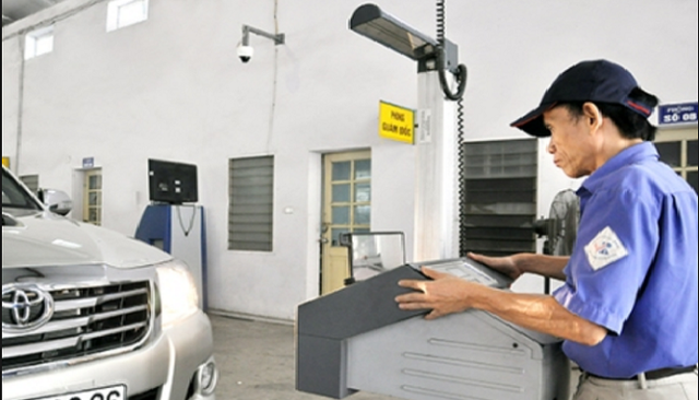 Cục Đăng kiểm ra văn bản giải thích “chưa bỏ thu phí bảo trì đường bộ” - 1 Cục Đăng kiểm ra văn bản giải thích “chưa bỏ thu phí bảo trì đường bộ” - 1