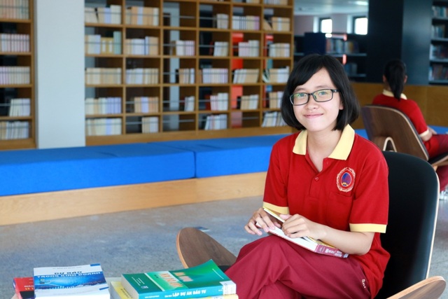 Nữ sinh vượt khó học giỏi giành học bổng toàn phần của SIU - 1 Nữ sinh vượt khó học giỏi giành học bổng toàn phần của SIU - 1