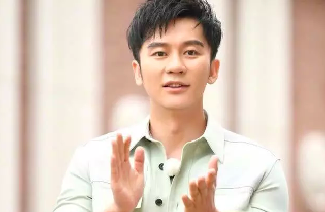 Lý Thần xuống sắc, sụt giảm danh tiếng sau khi chia tay Phạm Băng Băng - 2 Lý Thần xuống sắc, sụt giảm danh tiếng sau khi chia tay Phạm Băng Băng - 2
