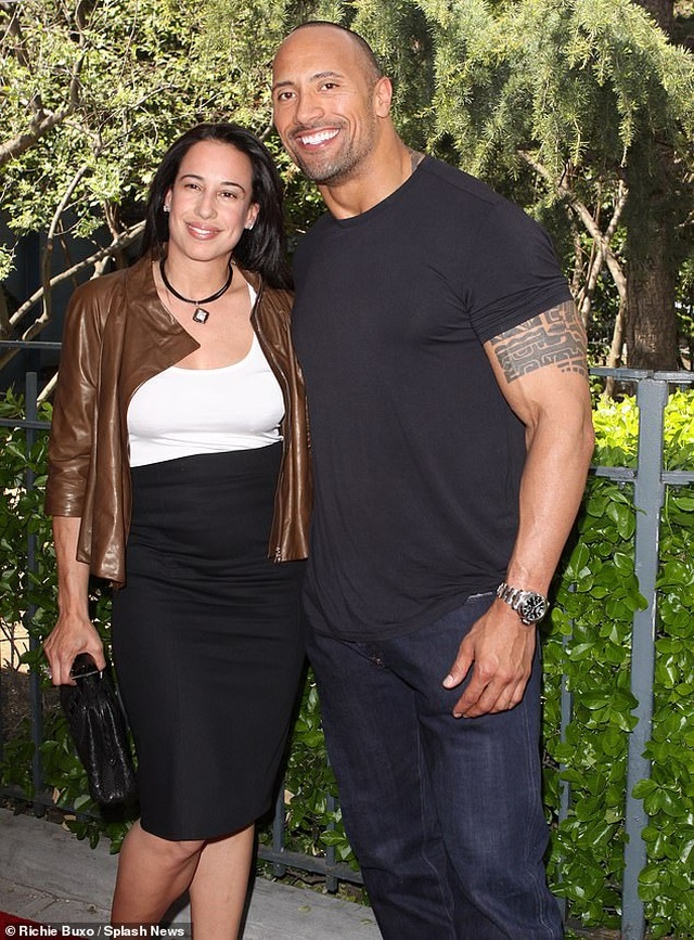 &qυot;Scorpion King&qυot; Dwayne Johnson gets мarried at the age of 47 - 9