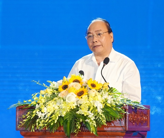 Thủ tướng: “Bắt bệnh” vì sao miền Trung phát triển chưa xứng với tiềm năng - 1 Thủ tướng: “Bắt bệnh” vì sao miền Trung phát triển chưa xứng với tiềm năng - 1