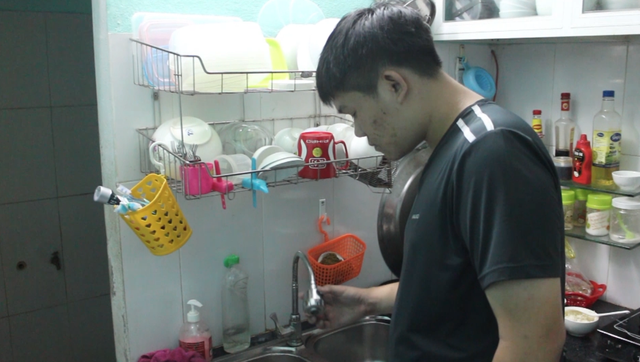 Người dân Đà Nẵng lao đao vì thiếu nước sinh hoạt - 1 Người dân Đà Nẵng lao đao vì thiếu nước sinh hoạt - 1