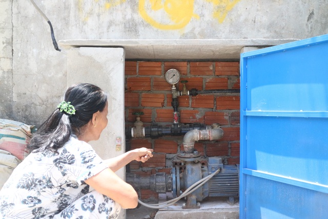 Người dân Đà Nẵng lao đao vì thiếu nước sinh hoạt - 2 Người dân Đà Nẵng lao đao vì thiếu nước sinh hoạt - 2