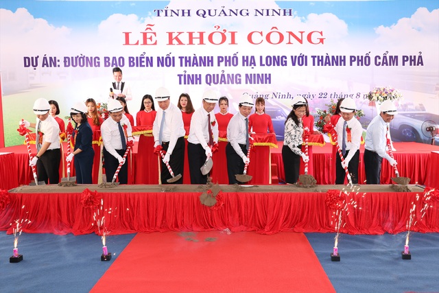 Quảng Ninh khởi công đường bao biển hơn 1.300 tỷ đồng - 1 Quảng Ninh khởi công đường bao biển hơn 1.300 tỷ đồng - 1