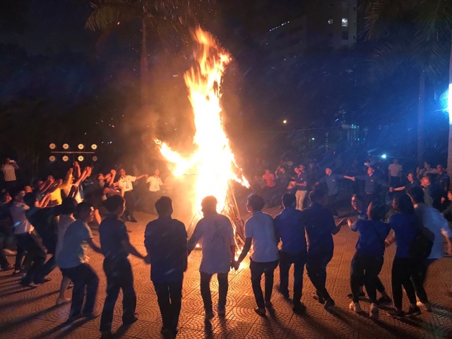 Hà Nội: 129 thanh niên ưu tú dự Liên hoan Bí thư chi đoàn tiên tiến làm theo lời Bác - 5 Hà Nội: 129 thanh niên ưu tú dự Liên hoan Bí thư chi đoàn tiên tiến làm theo lời Bác - 5