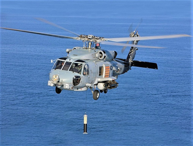 “Soi” sát thủ toàn năng Sikorsky MH-60R “Diều hâu biển” - 1 “Soi” sát thủ toàn năng Sikorsky MH-60R “Diều hâu biển” - 1