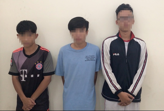 3 trẻ vị thành niên tạt sơn thuê với giá 500 ngàn đồng - 1 3 trẻ vị thành niên tạt sơn thuê với giá 500 ngàn đồng - 1