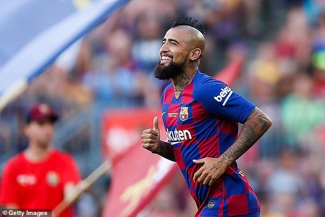 Nhật ký chuyển nhượng ngày 23/8: C.Ronaldo tuyên bố sốc về tương lai Fernandes - 2 Nhật ký chuyển nhượng ngày 23/8: C.Ronaldo tuyên bố sốc về tương lai Fernandes - 2