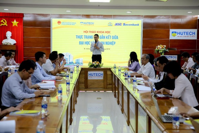Gần 20 trường đại học phía Nam cùng doanh nghiệp bàn giải pháp gắn kết hợp tác - 1 Gần 20 trường đại học phía Nam cùng doanh nghiệp bàn giải pháp gắn kết hợp tác - 1