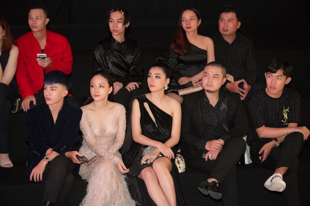 “Bước qua biến cố, Trương Hồ Phương Nga vẫn rất yếu đuối cần một bờ vai chở che” - 3 “Bước qua biến cố, Trương Hồ Phương Nga vẫn rất yếu đuối cần một bờ vai chở che” - 3