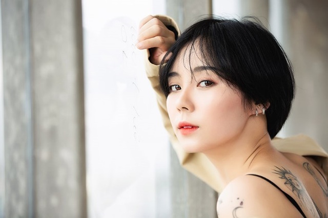 Cô gái Đà Lạt có mái tóc ngắn cá tính và đầy quyến rũ - 9 Cô gái Đà Lạt có mái tóc ngắn cá tính và đầy quyến rũ - 9
