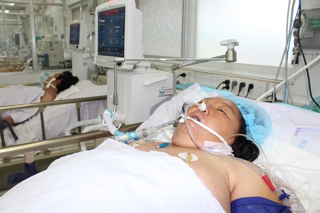 Vợ con anh Tèo chuyển viện về địa phương, hoàn cảnh còn khó khăn - 1 Vợ con anh Tèo chuyển viện về địa phương, hoàn cảnh còn khó khăn - 1