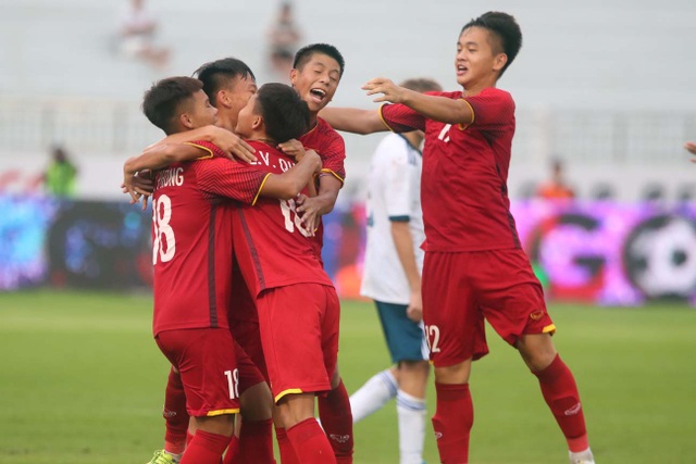U15 Việt Nam gây bất ngờ khi đánh bại U15 Nga tại giải U15 quốc tế U15 Việt Nam gây bất ngờ khi đánh bại U15 Nga tại giải U15 quốc tế