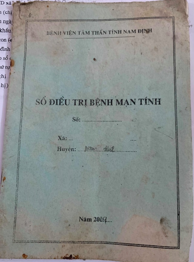 Mẹ chết, bố bị tâm thần, nữ sinh khóc lặng trước ngày nhập trường Đại Học - 4