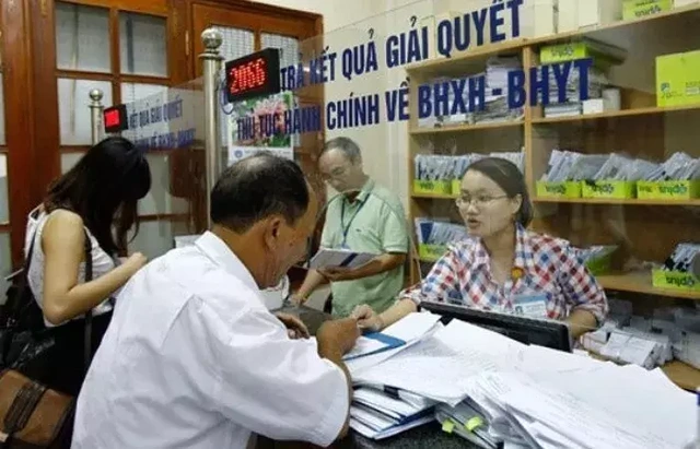 Chậm đóng bảo hiểm xã hội từ 30 ngày trở lên phải chịu tiền lãi - 1 Chậm đóng bảo hiểm xã hội từ 30 ngày trở lên phải chịu tiền lãi - 1
