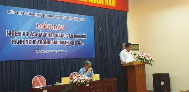 Hành nghề không có đạo đức, không ai tôn trọng - 1 Hành nghề không có đạo đức, không ai tôn trọng - 1
