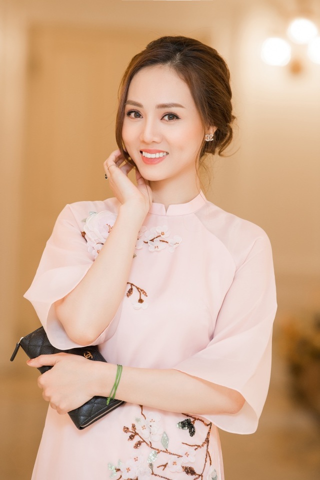 Bạn gái Công Lý tiết lộ điều xúc động ngày “cô Đẩu” nhận danh hiệu NSND - 6 Bạn gái Công Lý tiết lộ điều xúc động ngày “cô Đẩu” nhận danh hiệu NSND - 6