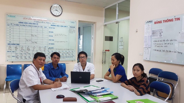 Cô gái trải qua 23 lần phẫu thuật trở thành tân sinh viên Đại học Y Hà Nội - 3 Cô gái trải qua 23 lần phẫu thuật trở thành tân sinh viên Đại học Y Hà Nội - 3