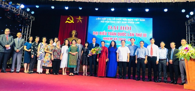 GS.TS Trần Văn Chứ được bầu làm Chủ tịch Hội hữu nghị Việt Nam – Phần Lan - 2 GS.TS Trần Văn Chứ được bầu làm Chủ tịch Hội hữu nghị Việt Nam – Phần Lan - 2