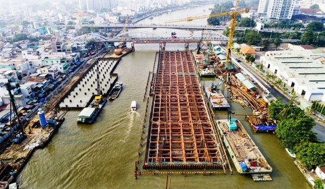 Hợp tác công tư giải quyết bài toán “khát” vốn ngàn tỷ - 1 Hợp tác công tư giải quyết bài toán “khát” vốn ngàn tỷ - 1