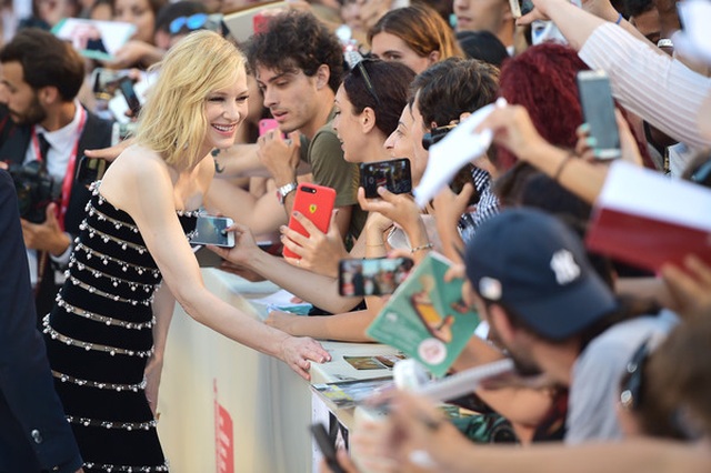 Cate Blanchett trẻ đẹp đáng ngưỡng mộ ở tuổi ngũ tuần - 9 Cate Blanchett trẻ đẹp đáng ngưỡng mộ ở tuổi ngũ tuần - 9