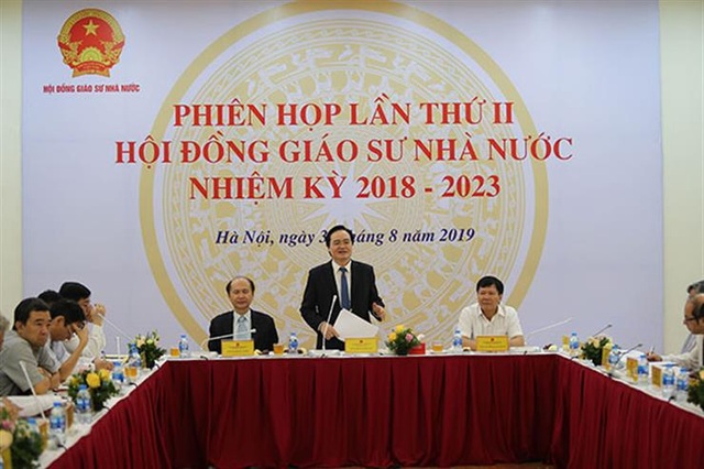 Hội đồng Giáo sư Nhà nước khôi phục chức danh Phó Giáo sư cho ông Hoàng Xuân Quế - 1 Hội đồng Giáo sư Nhà nước khôi phục chức danh Phó Giáo sư cho ông Hoàng Xuân Quế - 1